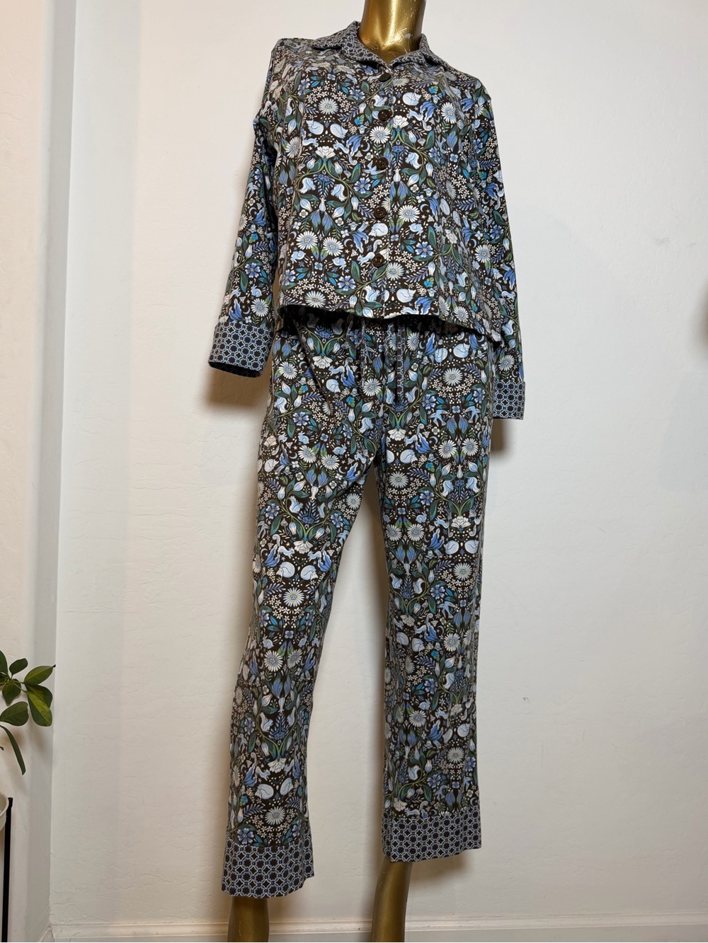Vera Bradley Cotton Pajama Set Woodland Floral & forest animal Print loungewear